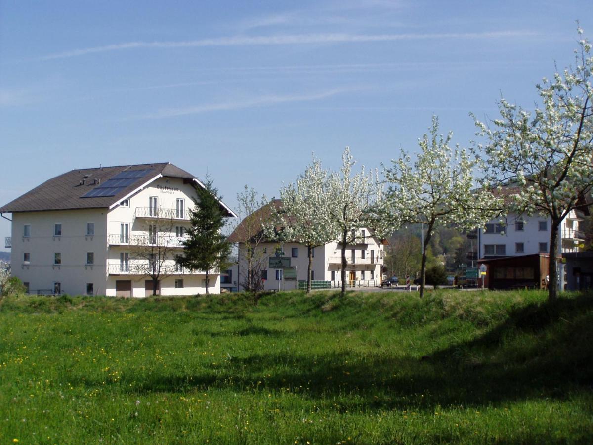 Seegasthof Zur Landeroith Hotel Weyregg Exterior photo